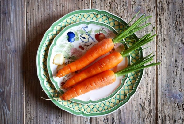 carrots_Munching Mongoose_eat more veggies